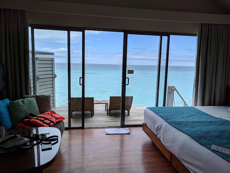 Centara Ras Fushi Resort - Centara Ras Fushi Resort Male North Harbour, Boduthakurufaanu Magu, Maldives