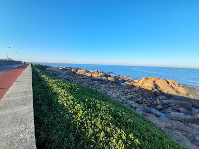 Praia de Lavadores - Praia de Lavadores, Av. da Beira-Mar 751, 4400-382 Vila Nova de Gaia, Portugal