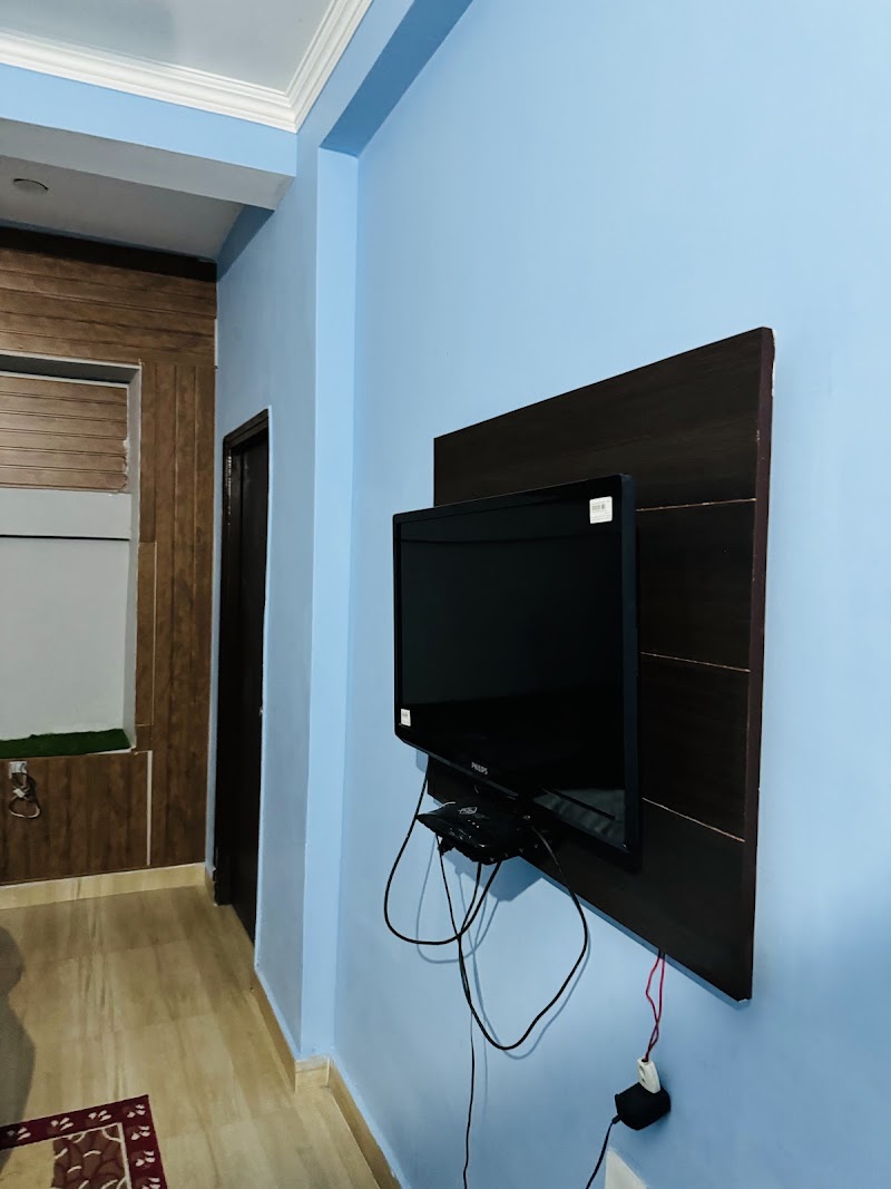 Hotel Devoy inn - Hotel Devoy inn 3/1, Tapovan, Rishikesh, Uttarakhand 249192, India