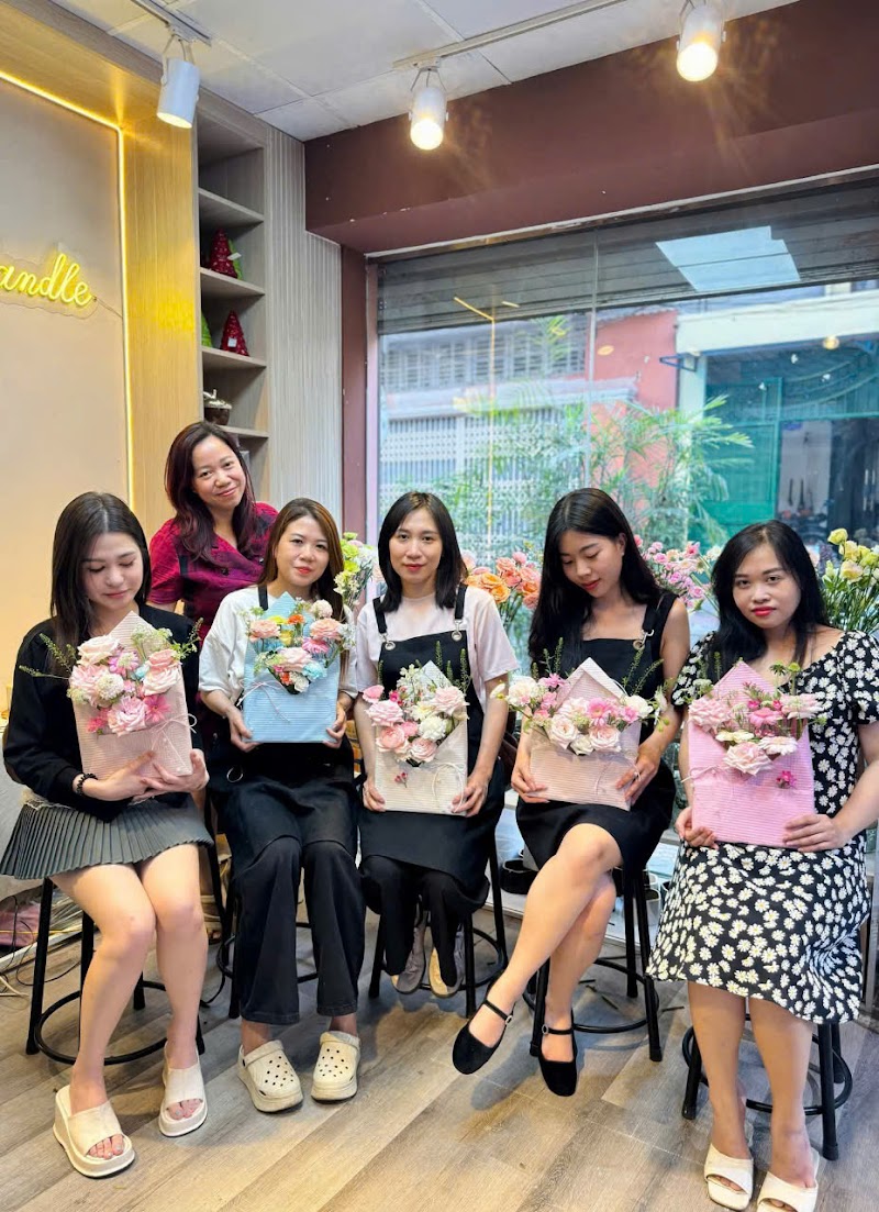 V's Garden - Flowers & More - V's Garden - Flowers & More, 68 Ng. 27 Đ. Đại Cồ Việt, Bạch Mai, Hà Nội 10000, Vietnam