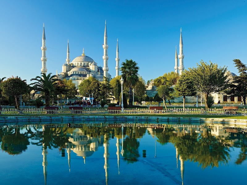 The Blue Mosque - The Blue Mosque Cankurtaran, At Meydanı Cd No:7, 34122 Fatih/İstanbul, Türkiye