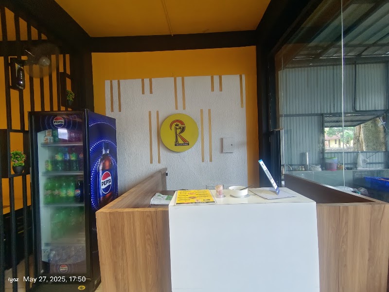 Royal Raidan കുഴിമന്തി - Royal Raidan കുഴിമന്തി, Kodakkad, Kerala 676319, India
