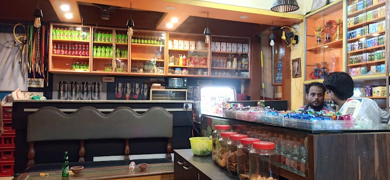 Chai Junction - Chai Junction Agarsen Bhawan, gali, gurudwara rd, beside HimHuHum Time readymade, Khalifabagh Chowk, Shah Market, Bhagalpur, Bihar 812002, India