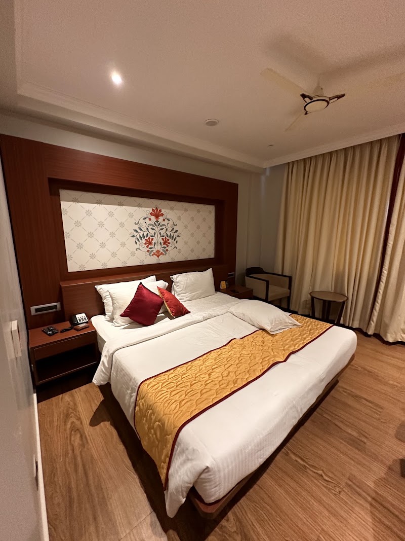 Golden Tulip Tirupati - Golden Tulip Tirupati, 20, Tirumala Bypass Rd, near Kapilatheertham, Srinivasa Nagar, Jeevakona, Tirupati, Andhra Pradesh 517507, India