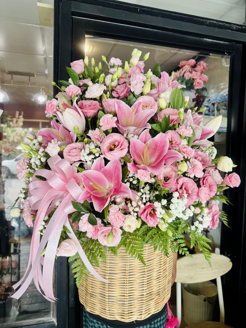 KosetFlowers ร้านดอกไม้ - KosetFlowers ร้านดอกไม้ 96/9 Praisanee Rd, Tambon Chang Moi, Amphoe Mueang Chiang Mai, Chang Wat Chiang Mai 50300, Thailand