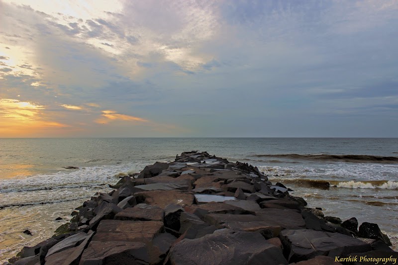 Gulkand Hostels - Gulkand Hostels Serenity Sunrise Beach Resort, 1, Mariamman Kovil Street, Thandirayan Kuppam, Puducherry, Kottakuppam, Tamil Nadu 605104, India