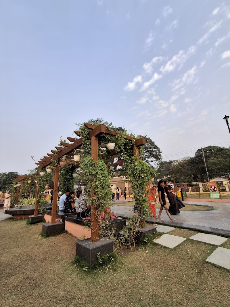 Uzan Bazar Park - Uzan Bazar Park, Upper Stand Road, Baruah Souk, Uzan Bazar, Guwahati, Assam 781001, India