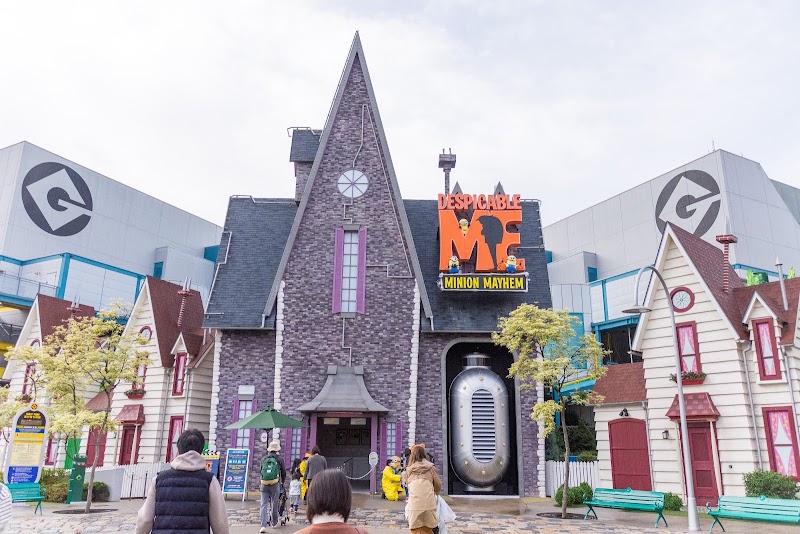 Despicable Me: Minion Mayhem - Despicable Me: Minion Mayhem, 2-chōme-1-33 Sakurajima, Konohana Ward, Osaka, 554-0031, Japan