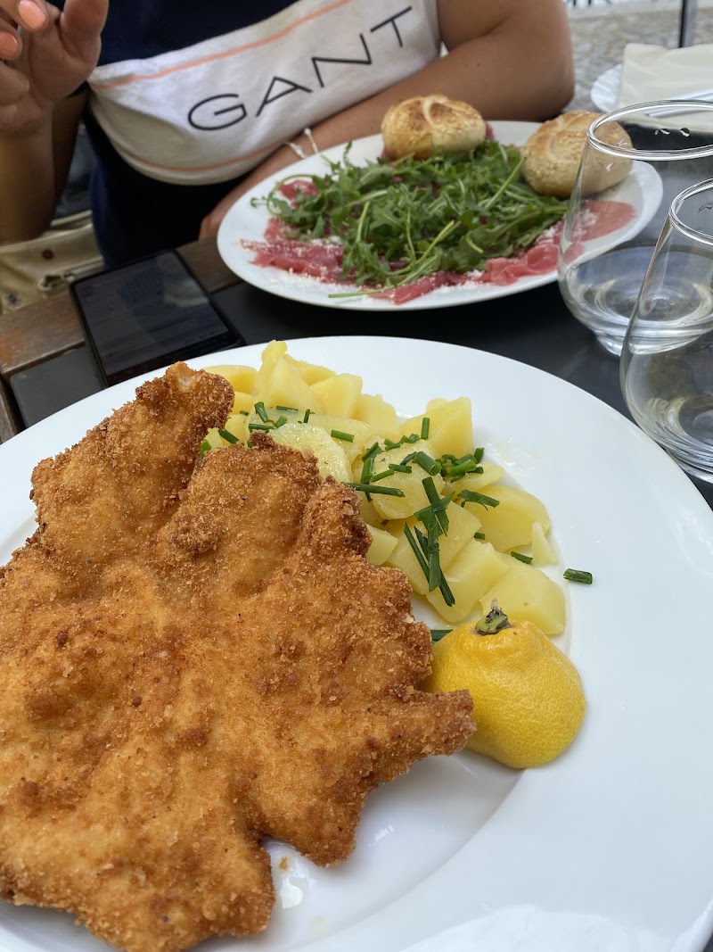 Restaurace U Kamenného mostu - Restaurace U Kamenného mostu Karlova 6, 397 01 Písek-Písek 1, Czechia
