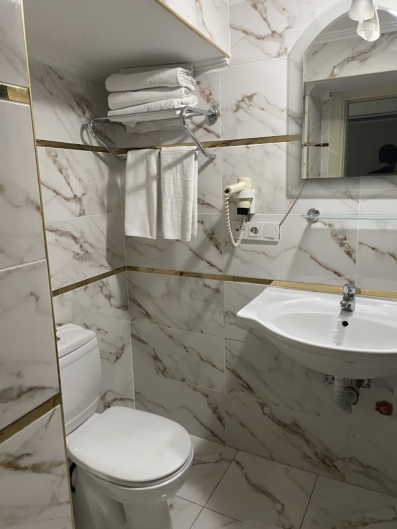 OSMANBEY FATIH HOTEL - OSMANBEY FATIH HOTEL, Meşrutiyet, Matbaacı Osmanbey Sok. 13-15, 34361 Şişli/İstanbul, Türkiye