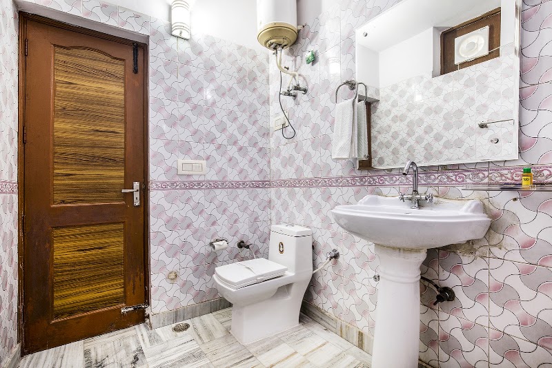 FabExpress Ivy Inn - Hotel in Sector 35, Noida - FabExpress Ivy Inn - Hotel in Sector 35, Noida A, 16, SUMATRA Hospital Marg, Sector 35, Noida, Uttar Pradesh 201307, India