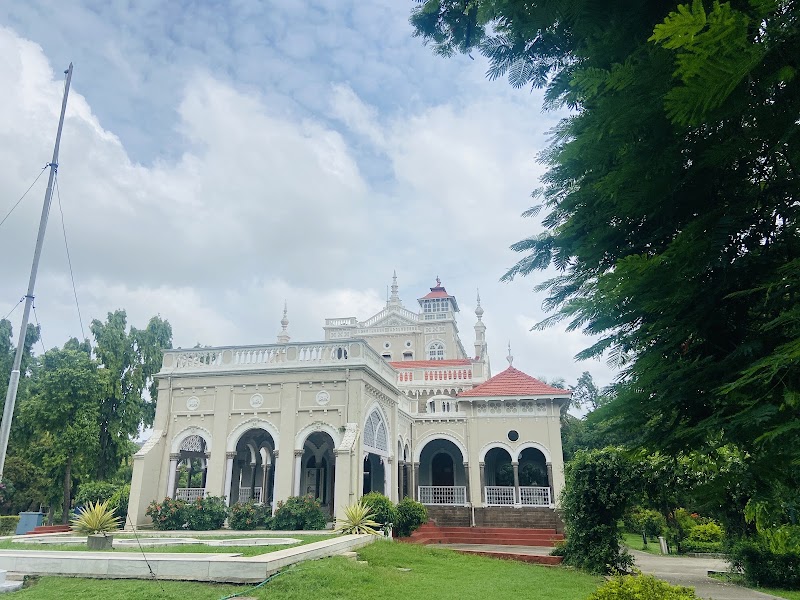 Aga Khan Palace - Aga Khan Palace HW32+2JM, Palace View Society, Kalyani Nagar, Pune, Maharashtra 411006, India