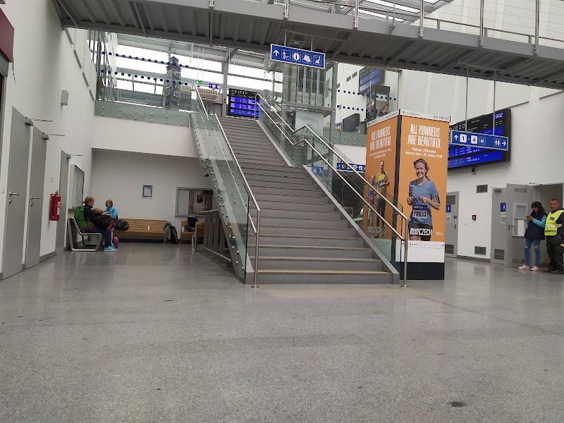 Karlovy Vary - Karlovy Vary, 31, Nákladní 83, 360 10 Karlovy Vary-Karlovy Vary 10, Czechia