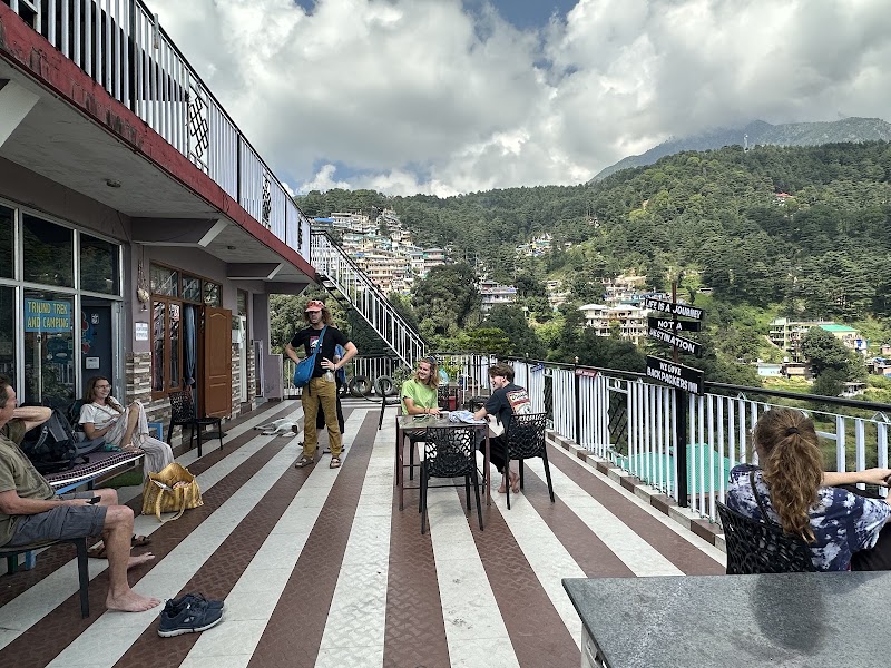 Backpackers Inn - Backpackers Inn, Jogiwara Rd, near yongling school, McLeod Ganj, Dharamshala, Himachal Pradesh 176219, India