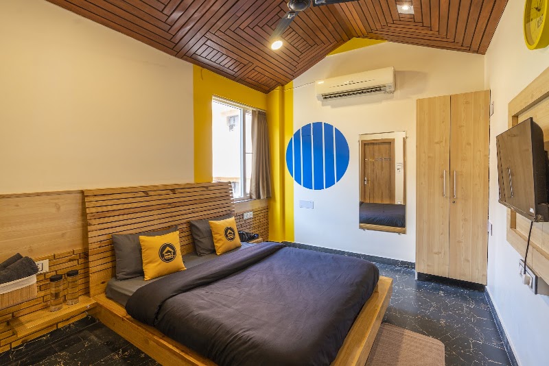 The Hosteller Rishikesh, Upper Tapovan - The Hosteller Rishikesh, Upper Tapovan Khasra No. 137, Balaknath Rd, Upper Tapovan, Tapovan, Rishikesh, Uttarakhand 249192, India