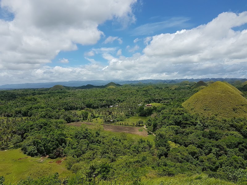 Chocolate Hills Complex - Chocolate Hills Complex, Q5X8+FX4, Loay Interior Road, Carmen, Bohol, Philippines