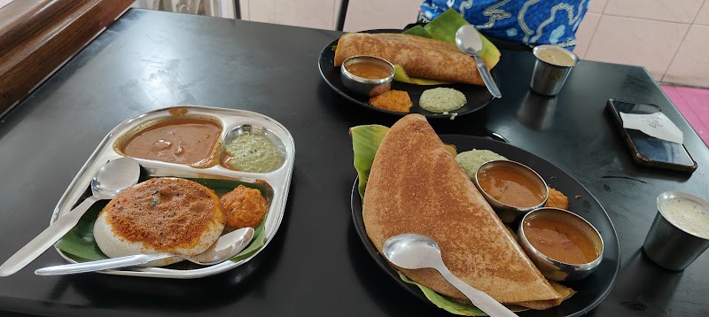 IDC kitchen @ Double Road - IDC kitchen @ Double Road Royal Corner 1/5 ground floor double road, junction, Lal Bagh Main Rd, opposite to KTM bike showroom, Bengaluru, Karnataka 560027, India