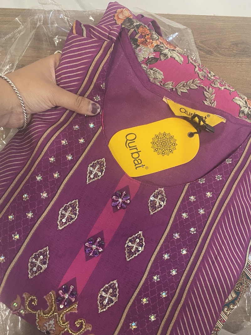 Qurbat MGF Metropolitan Mall - Qurbat MGF Metropolitan Mall Shop No.33A & 34A, MGF Metropolitan Mall, Mehrauli-Gurgaon Rd, DLF Phase 2, Sector 25, Gurugram, Haryana 122009, India