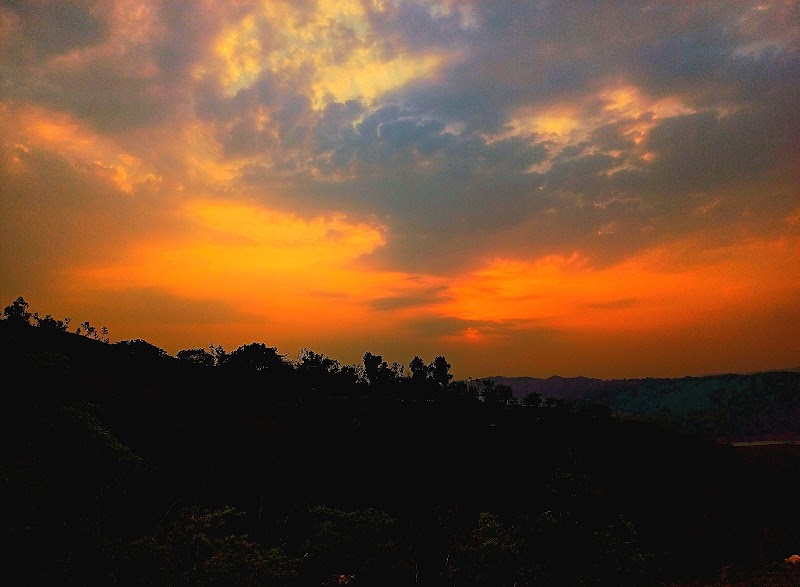 Sunset point - Sunset point 9J74+J4, Dhindali, Maharashtra 412107, India
