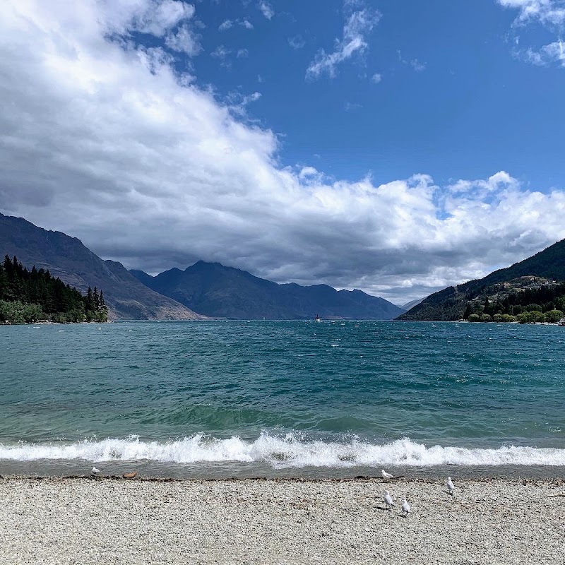 Lake Wakatipu - Lake Wakatipu Lake Wakatipu, Otago Region, New Zealand