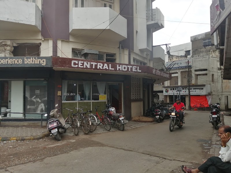 Central Hotel - Central Hotel 670, Chhota Loharpura, Gandhibagh, Nagpur, Maharashtra 440032, India