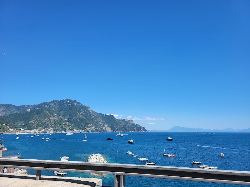Spiaggia di Positano Marina Grande - Spiaggia di Positano Marina Grande, Via del Brigantino, 84017 Positano SA, Italy