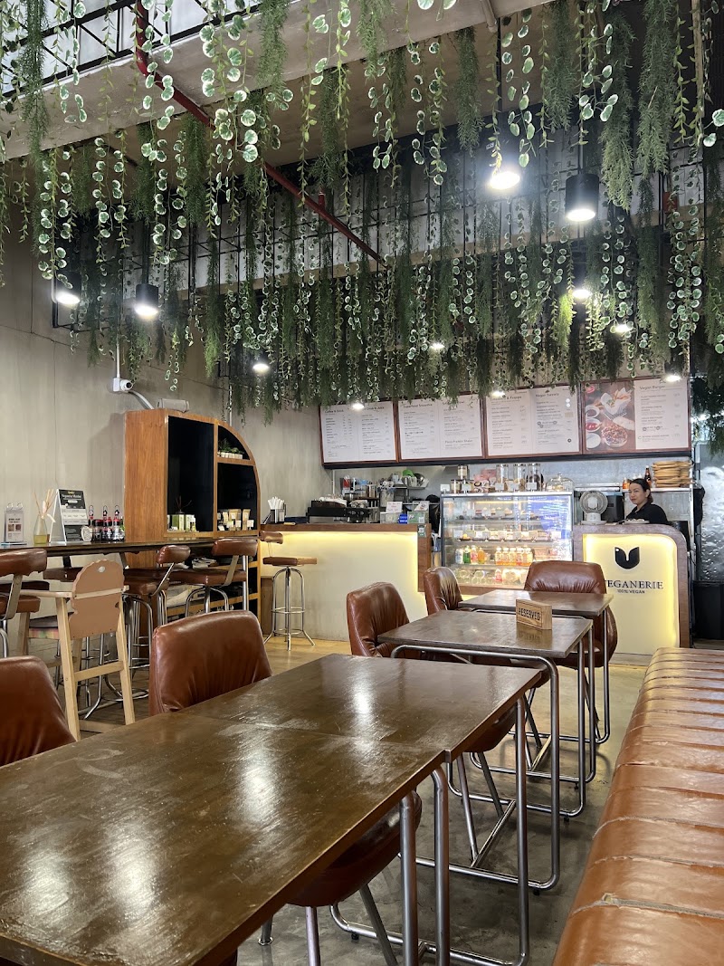 Veganerie Nana - Veganerie Nana 171 Soi Sukhumvit 11, Khwaeng Khlong Toei Nuea, Watthana, Krung Thep Maha Nakhon 10110, Thailand