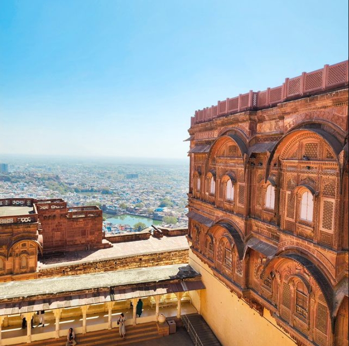 Sheesh Mahal - Sheesh Mahal 72X9+MQR, Mehrangarh Ft Rd, Sodagaran Mohalla, Jodhpur, Rajasthan 342001, India