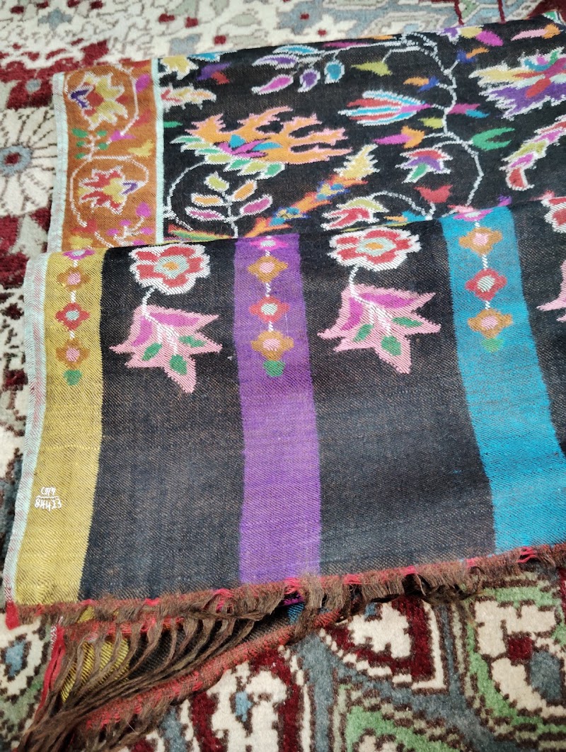 Shalimar Weaves - Shalimar Weaves, Akhil Beach Resort Pvt Ltd North Cliff, Varkala, Kerala 695141, India