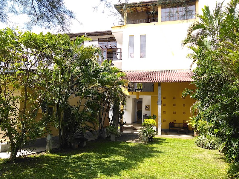 Sanras Hotel.