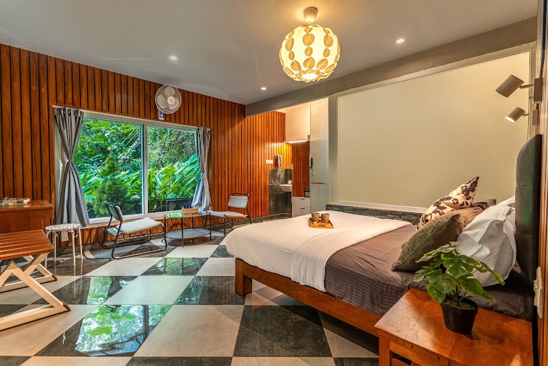 ELIVAAS Signature Kayyath Valley - 4 BHK Villa with Pool in Munnar - ELIVAAS Signature Kayyath Valley - 4 BHK Villa with Pool in Munnar, 7/496A, Kumminikunnu Road, Eatty City, Anachal, Kunchithanny, Keralam 685565, India