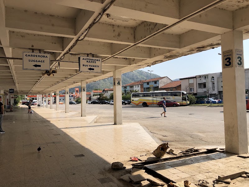 Glavna autobuska stanica Mostar - Glavna autobuska stanica Mostar, Maršala Tita, Mostar 88000, Bosnia and Herzegovina
