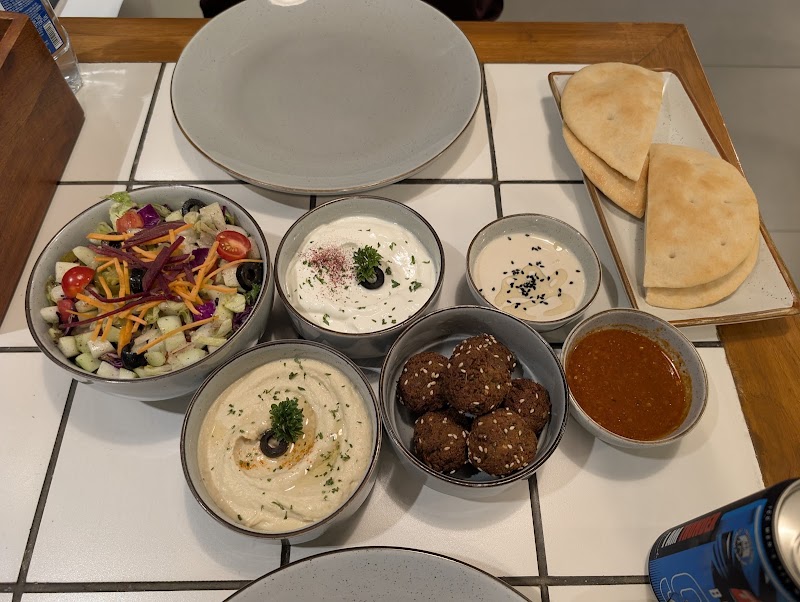 Hummus House - Hyderabad - Hummus House - Hyderabad H.NO.8, 2-674/B/3/2A, Road No. 12, Sri Ram Nagar Colony, Banjara Hills, Hyderabad, Telangana 500028, India