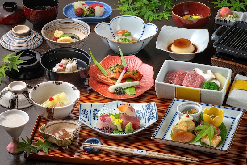 Gero Onsen Kaiseki Yado Suihouen - Gero Onsen Kaiseki Yado Suihouen, 2519-1 Mori, Gero, Gifu 509-2202, Japan
