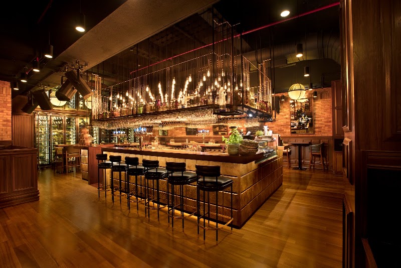 House of Nomad - House of Nomad Taj Lands End, B.J. Rd, Mount Mary, Bandra West, Mumbai, Maharashtra 400050, India