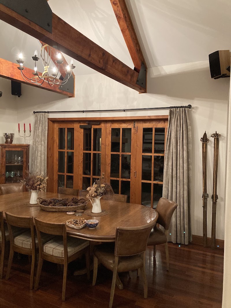Wanaka Homestead Lodge and Cottages - Wanaka Homestead Lodge and Cottages, 1 Homestead Close, Wānaka 9305, New Zealand