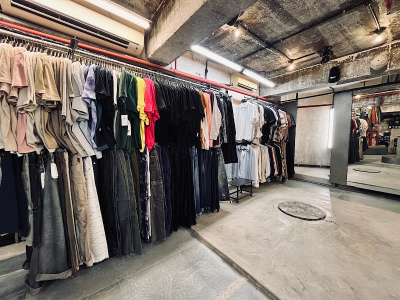 CHYNDY- THRIFT STORE (BANDRA) - CHYNDY- THRIFT STORE (BANDRA), Basement Level, Westside Building, Chapel Rd, opposite Starbucks, St Sebastian Colony, Mount Mary, Bandra West, Mumbai, Maharashtra 400050, India