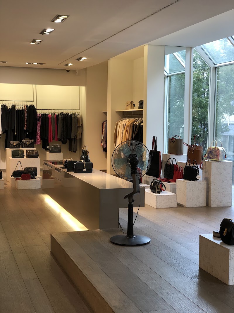 August Pfüller Women & Men - August Pfüller Women & Men, Goethestraße 15, 60313 Frankfurt am Main-Innenstadt I, Germany