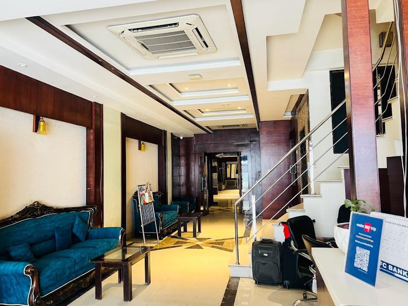 Hotel Varanasi Heritage - Hotel Varanasi Heritage B2/50A, Bhadaini, Tulsi Ghat, Assi Rd, Shivala, Varanasi, Uttar Pradesh 221001, India