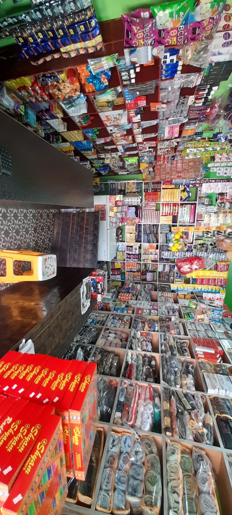 SN COLLECTION AND FANCY - SN COLLECTION AND FANCY, 9FW3+JFM, Limtikra Kasru Rd, Urduna, Duanpali, Odisha 768033, India
