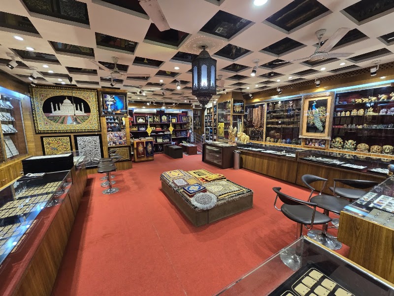 Gems & Art Gallery - Gems & Art Gallery Shop # 2,3,4, TS Sehra Tower, Fatehabad Rd, Bansal Nagar, Tajganj, Agra, Uttar Pradesh 282001, India