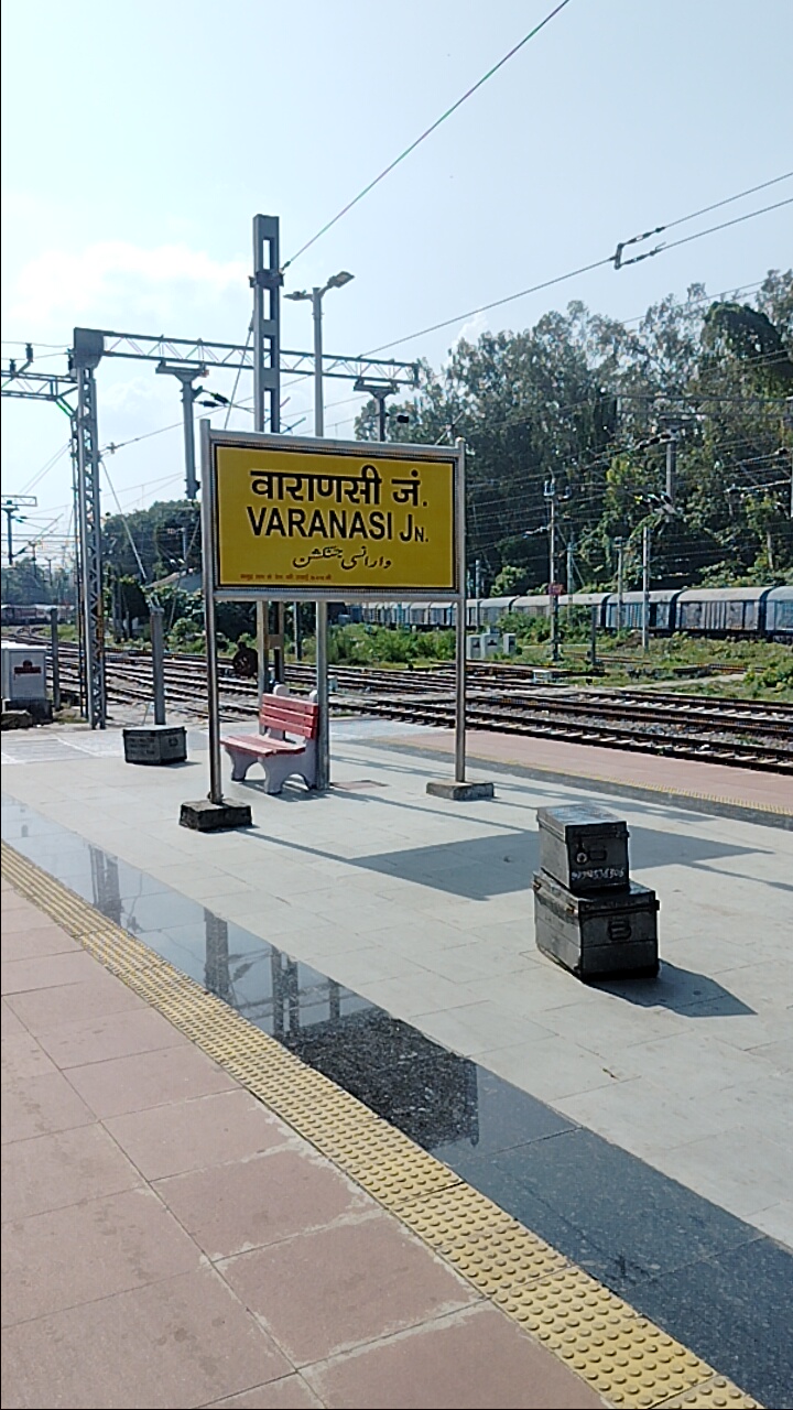 Varanasi Junction - Varanasi Junction, 8XGP+HHW, Varanasi Railway Sta Rd, Railwayganj Colony, Varanasi, Uttar Pradesh 221002, India