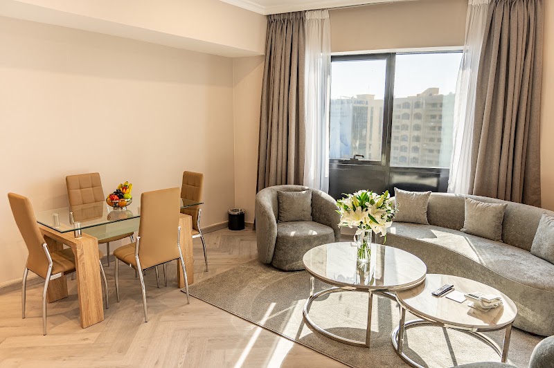 Majestic Central Hotel - Majestic Central Hotel, Al Mankhool Rd - near Sharaf DG Metro Station - Bur Dubai - Dubai - United Arab Emirates