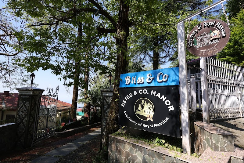 Bliss & Co Manor, Mussoorie - Managed by Vilasa experiences - Bliss & Co Manor, Mussoorie - Managed by Vilasa experiences, Palpitation Slope Rd, The Mall Road, Mussoorie, Uttarakhand 248179, India
