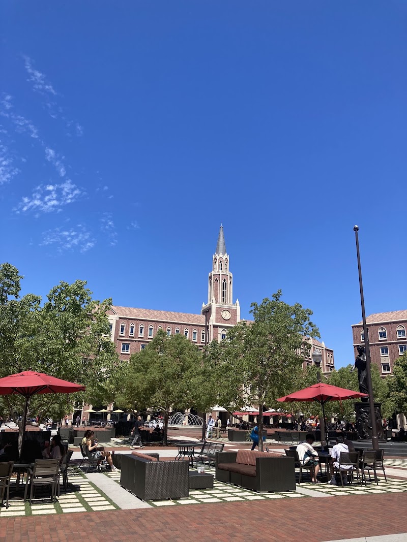 USC college - USC college, 335 Hellman Way, Los Angeles, CA 90089, USA