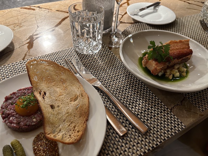 Treadwell Cuisine - Treadwell Cuisine 114 Queen St, Niagara-on-the-Lake, ON L0S 1J0, Canada