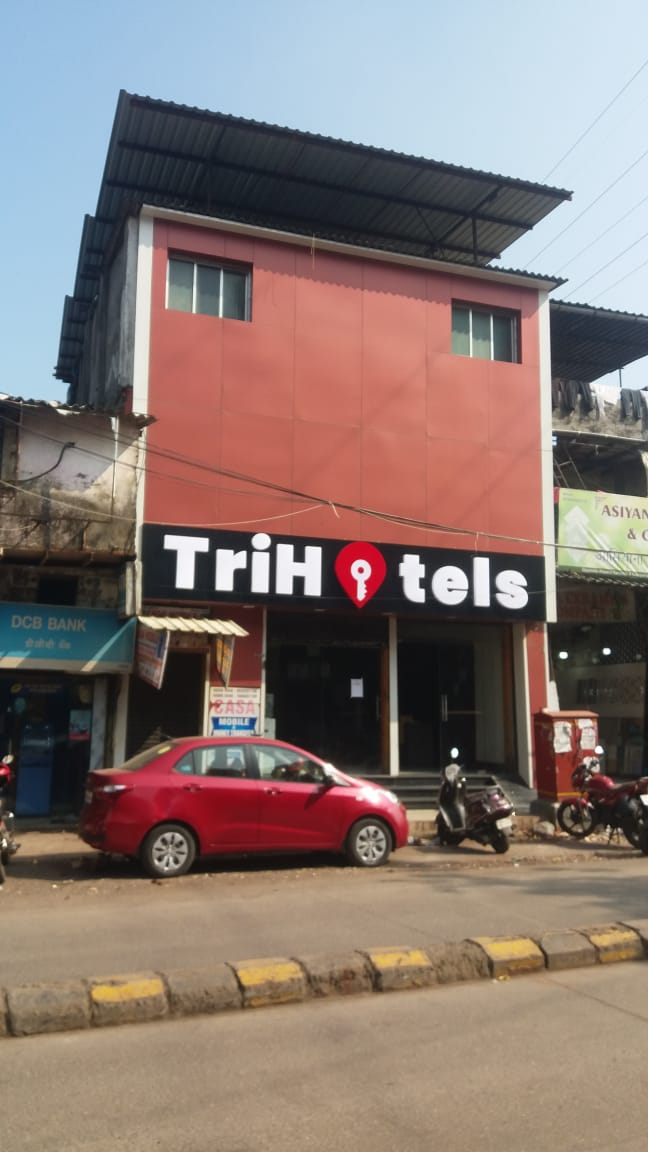 Tri hotel - Tri hotel 90 Feet Rd, Kandivali, Ganesh Nagar, Kandivali West, Mumbai, Maharashtra 400067, India