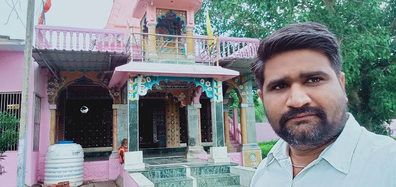 Ram Mandir - Ram Mandir, WWVV+GVP, Mundla, Madhya Pradesh 466115, India