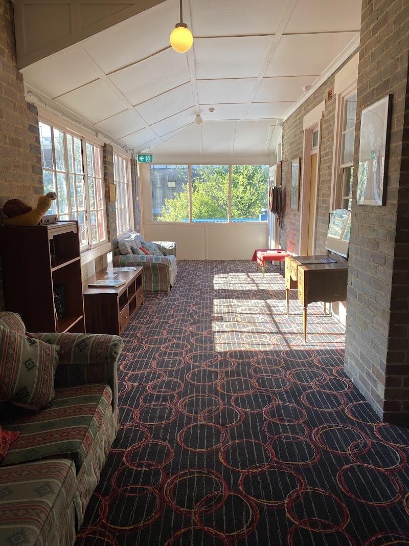Katoomba Mountain Lodge - Katoomba Mountain Lodge 31 Lurline St, Katoomba NSW 2780, Australia