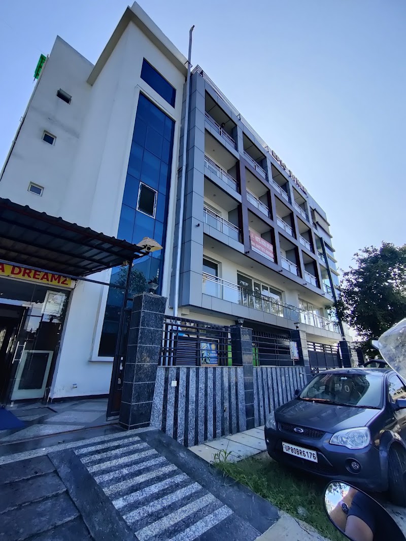 Hotel Noida Dreamz 144